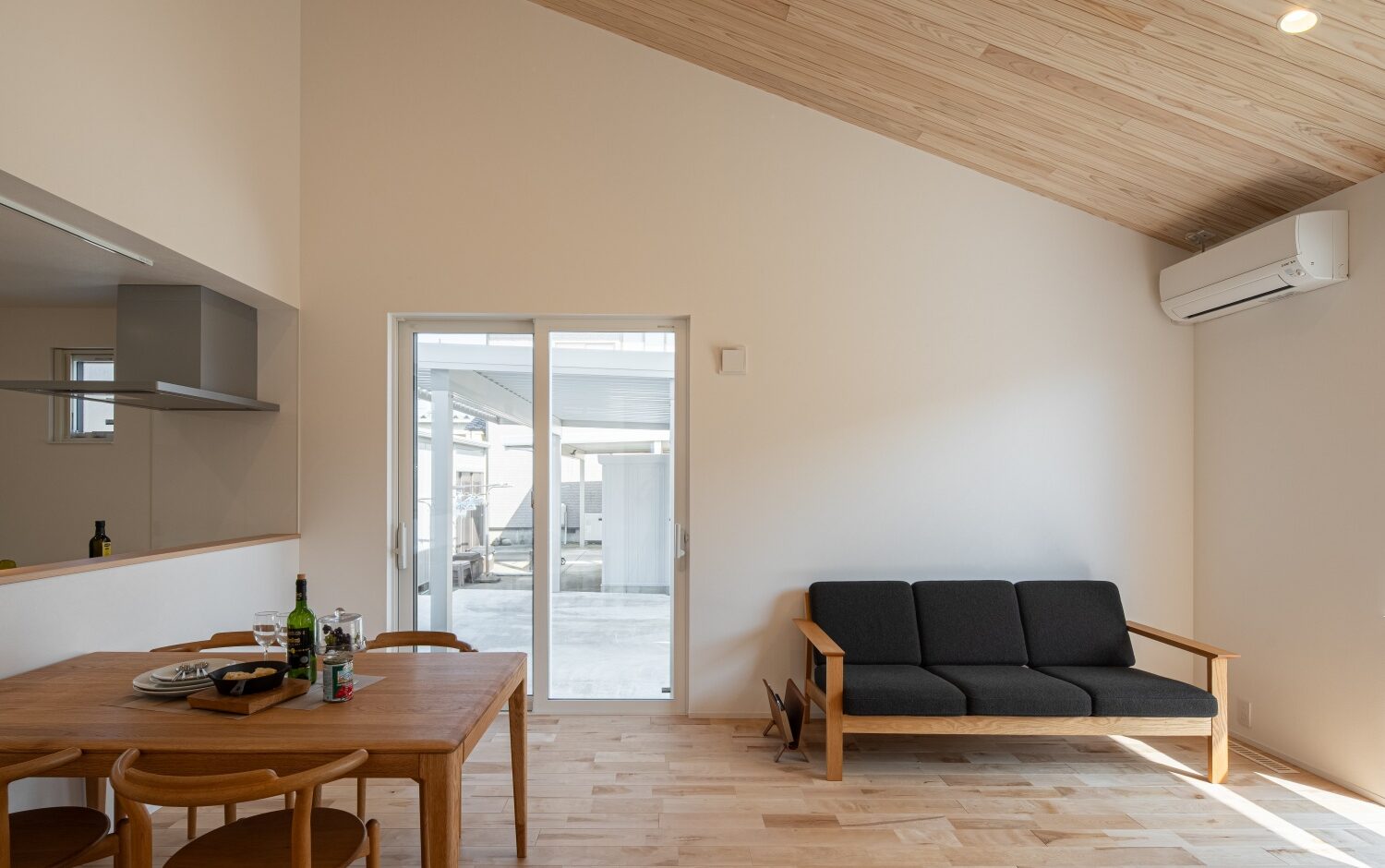 暮らしにゆとりをもたらす、1.5階建ての住まい